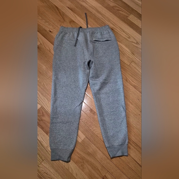 NEW Nike Men's Large Light Gray Solo Swish Joggers NWT - Picture 6 of 7